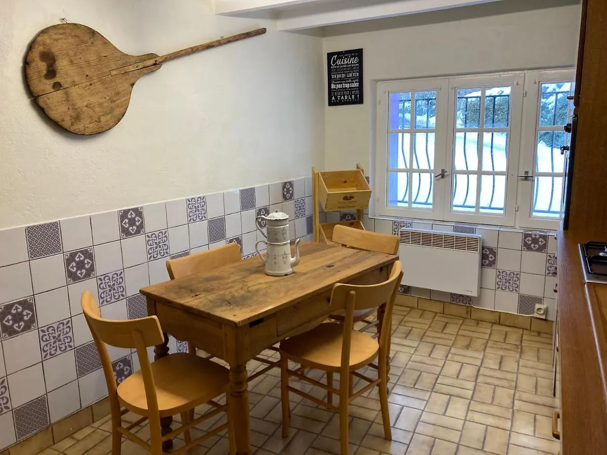 Holiday home A La Croisee Des Chemins Saint-Nicolas-des-Biefs