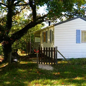 Camping Les Gîtes Du Devés, Montjoux