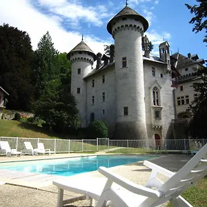 Hébergement de vacances Castle In Serri Res En Chautagne With Terrace, Serrières-en-Chautagne